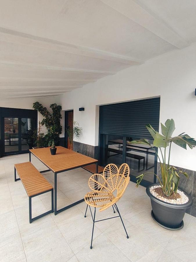Villa Isabel El Gastor Bagian luar foto